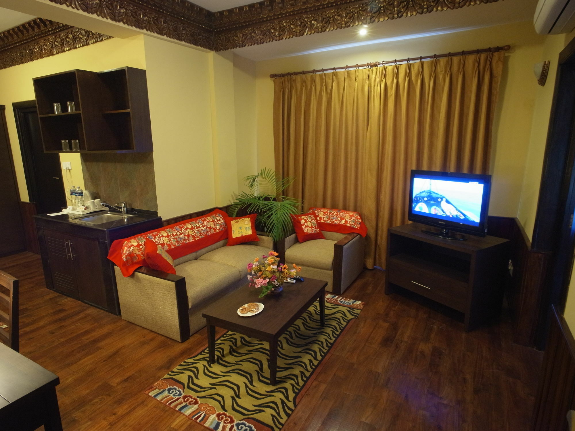 Hotel Tibet International Catmandu Quarto foto